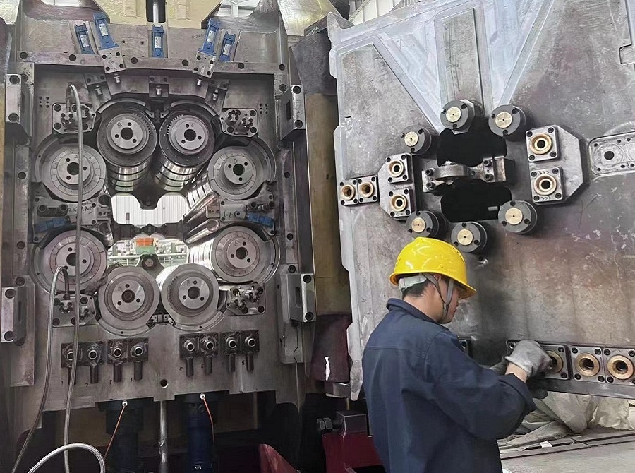 Free Website Templates FreeHTML5.co